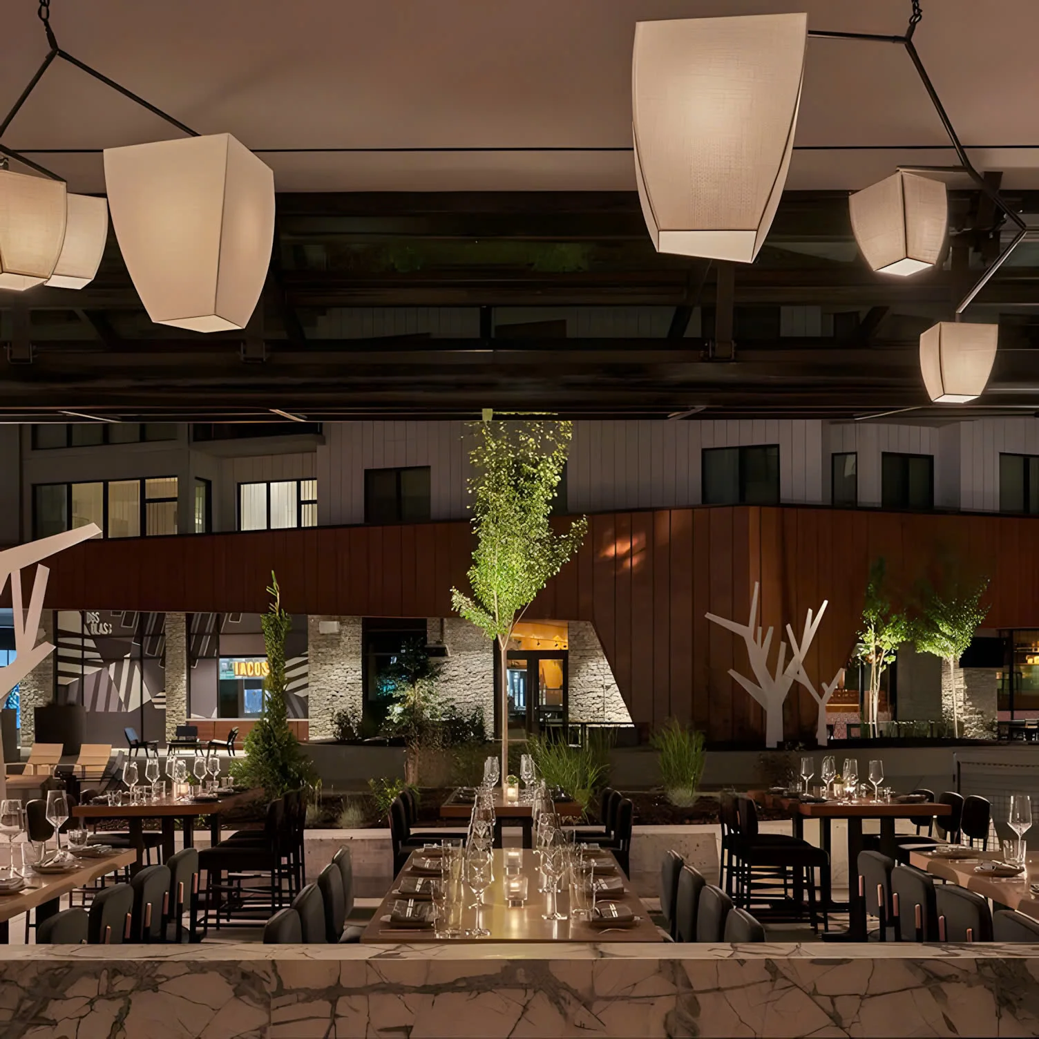 Thiết kế nhà hàng