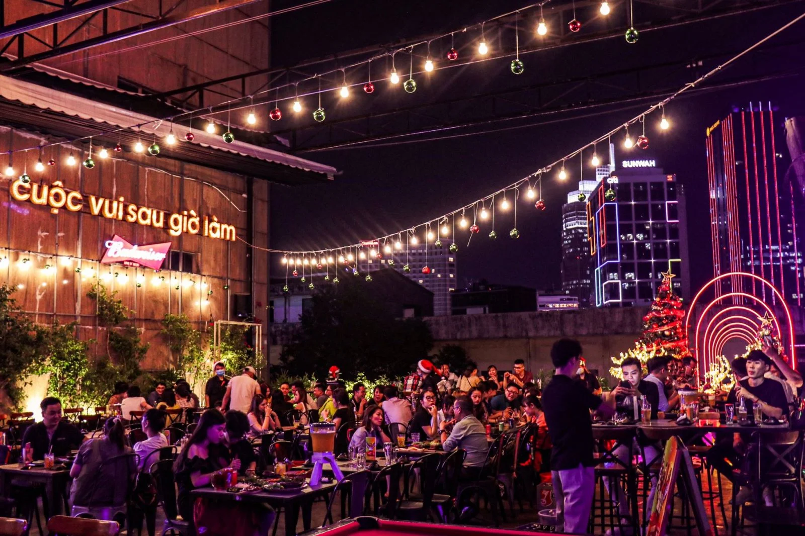 thiết kế beer garden
