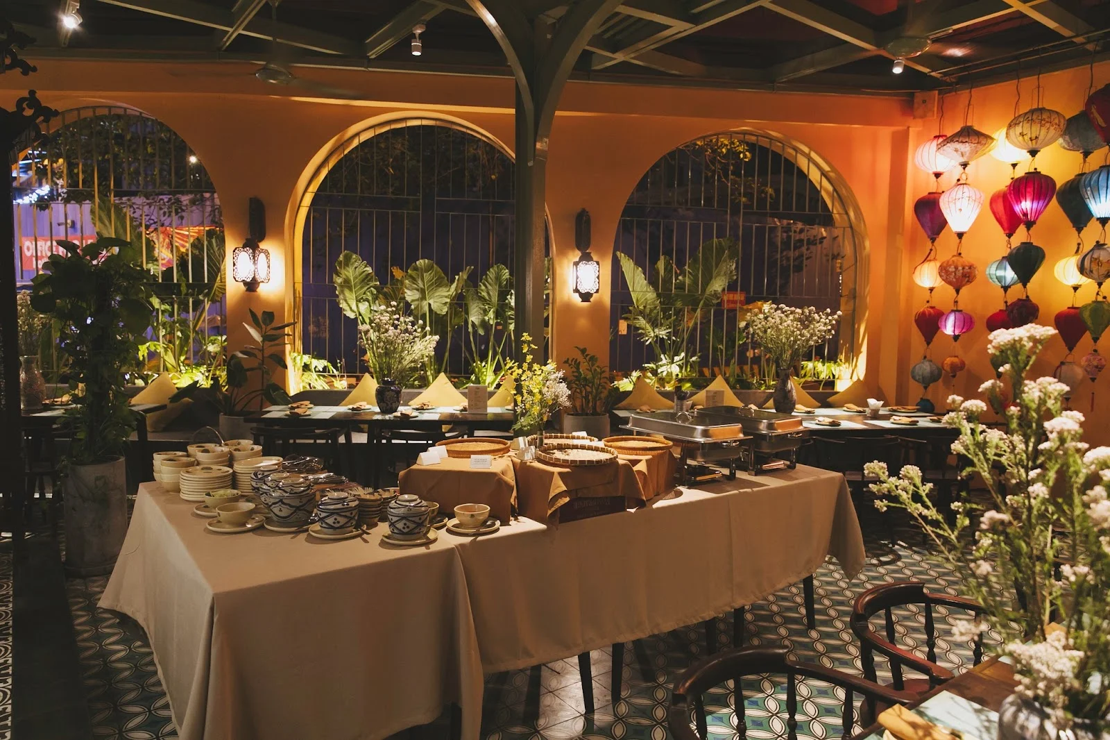 Vật liệu truyền thống trong thiết kế nhà hàng