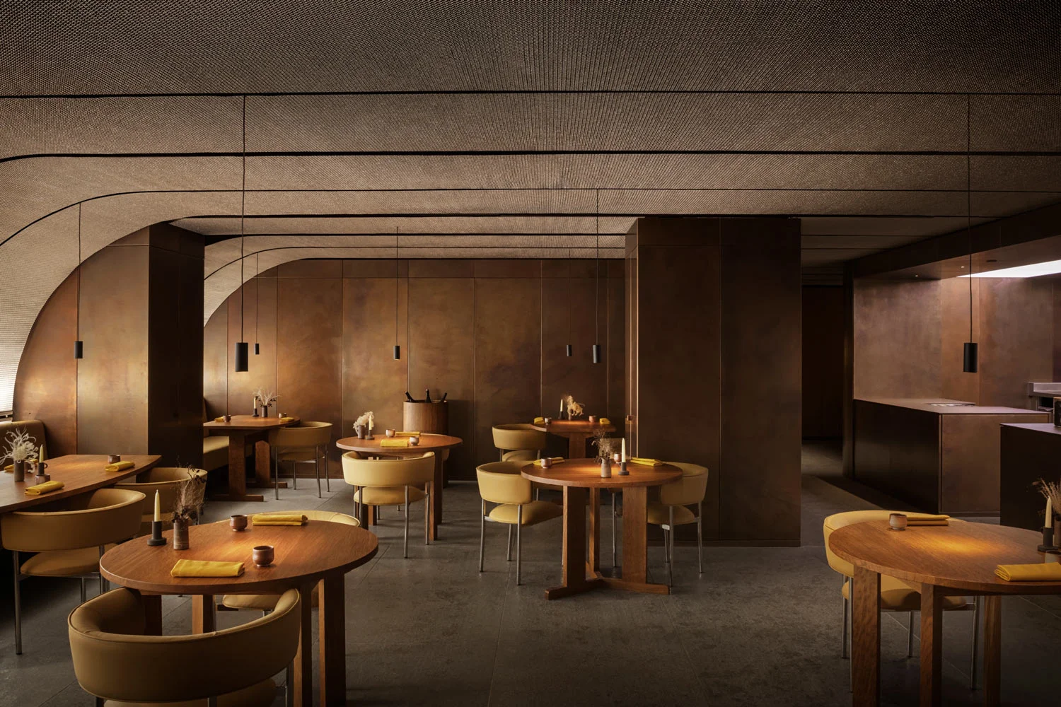 Thiết kế nhà hàng sang trọng