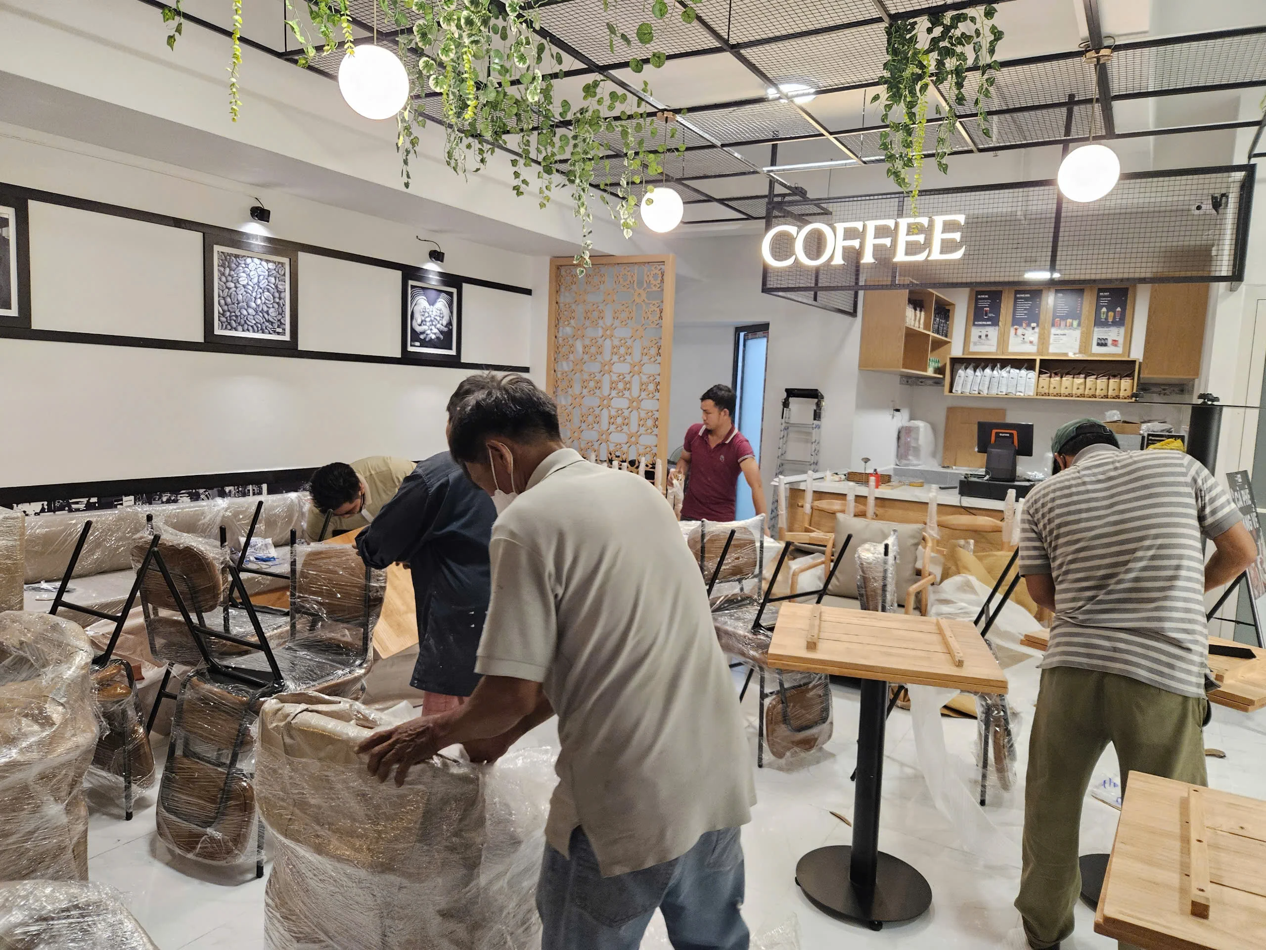 Thiết kế và thi công nội thất Milano Coffee