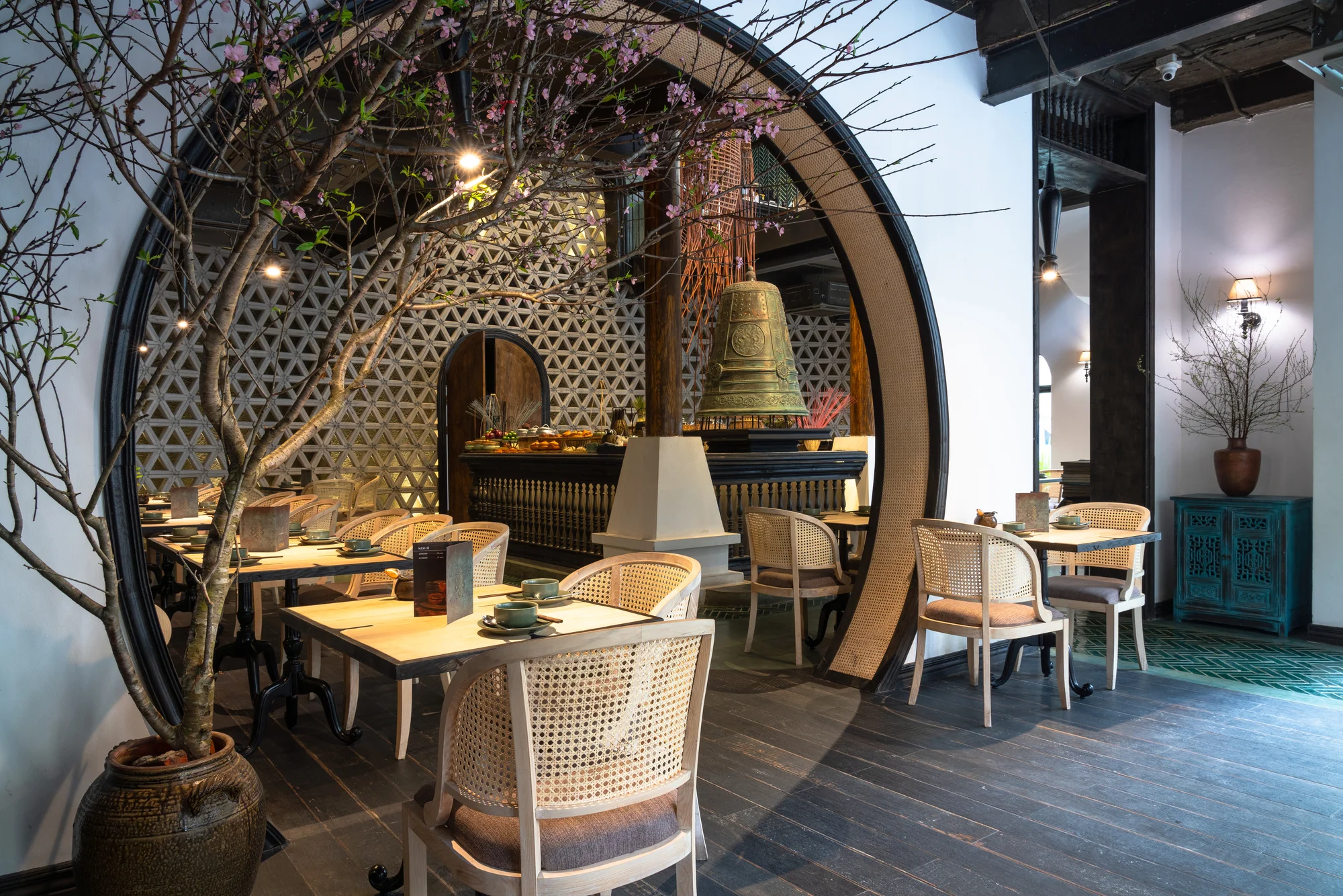 Trang trí nhà hàng chay