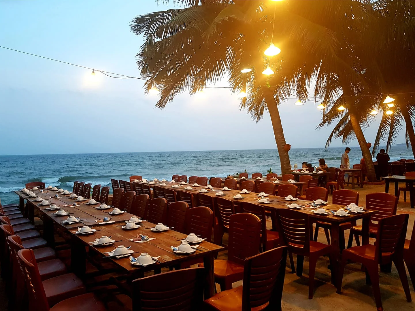 Nhà hàng hải sản bình dân