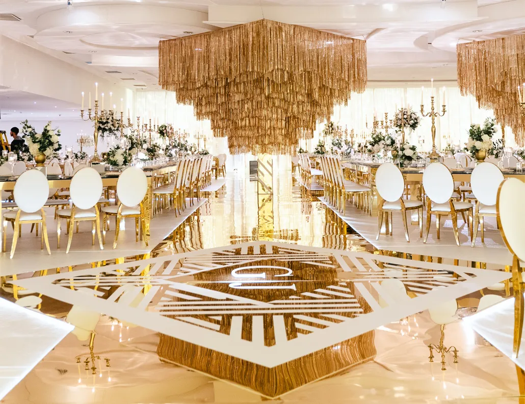 Ánh sáng trong thiết kế nhà hàng tiệc cưới