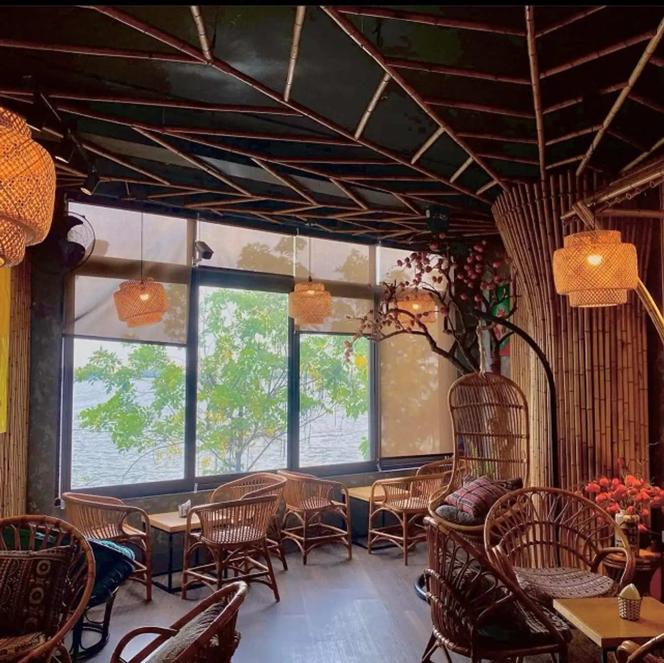 thi công quán cafe vintage