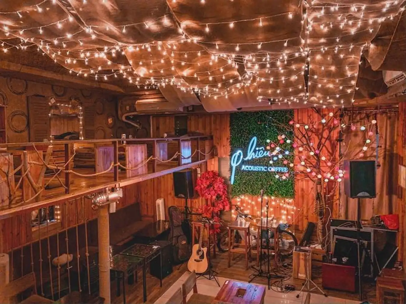 thiết kế quán cafe đêm