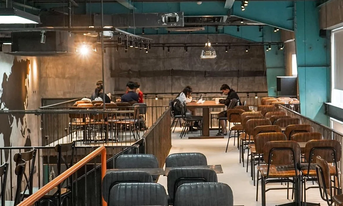 Thiết kế quán cafe đêm đẹp nhất